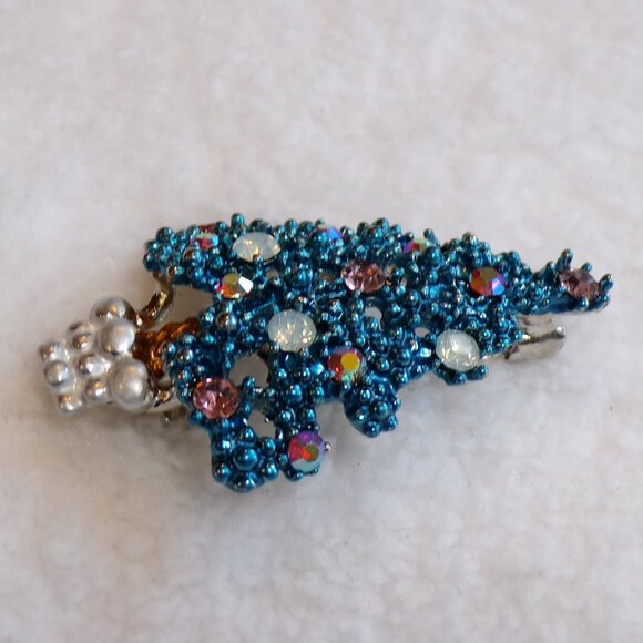 Blue Rhinestone Holiday Tree Pin Brooch - Picture 4 of 8
